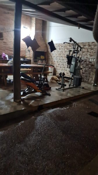 Alquilo Casa en el corazón de Lambaré