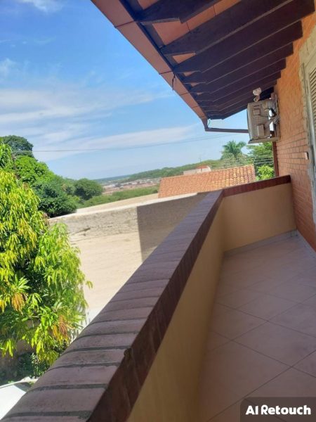 Alquilo Casa en el corazón de Lambaré
