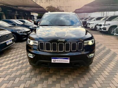 Jeep Grand Cherokee Laredo 4×2 2017
